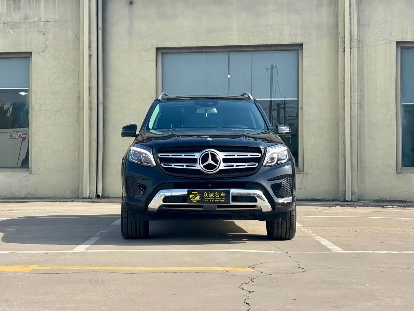 Mercedes-Benz GLS 2016 — Photo 2/18