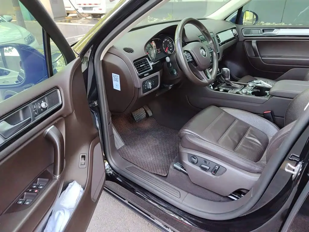 Volkswagen Touareg 2018 — Photo 14/20