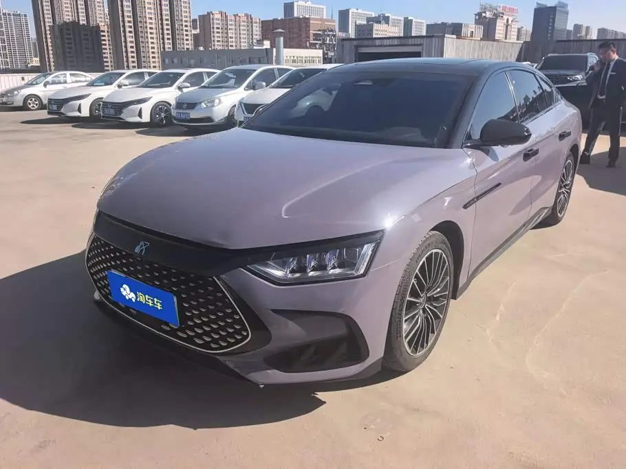 BYD Han 2022 — Photo 1/16