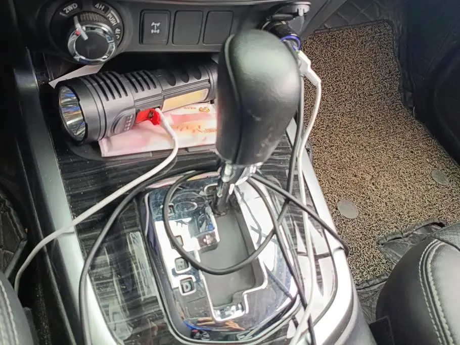 Nissan Terra 2018 — Şəkil 16/16
