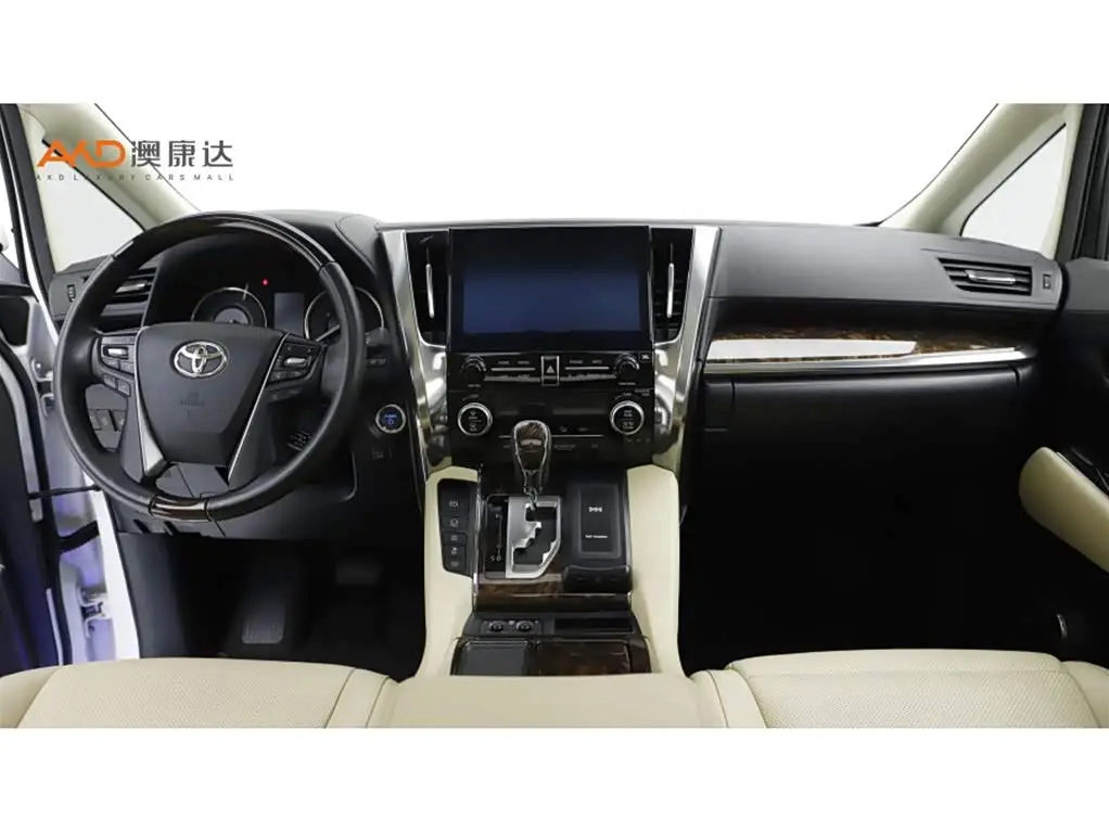 Toyota Alphard 2023 — Photo 5/11