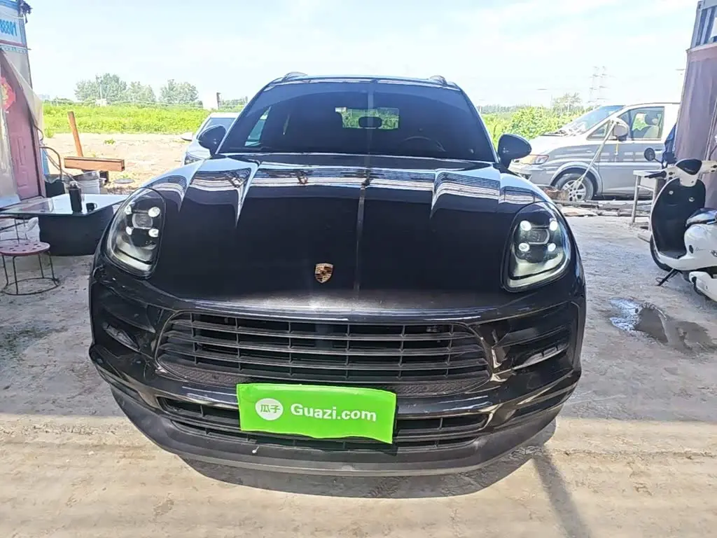 Porsche Macan 2019 — ფოტო 3/20