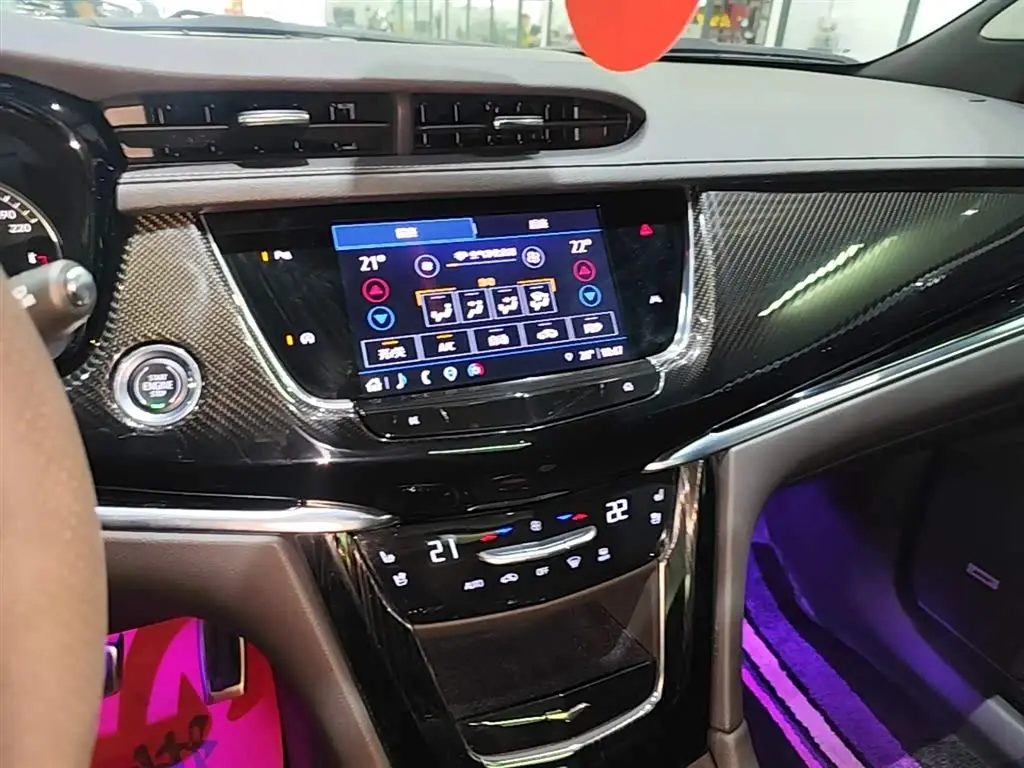 Cadillac XT6 2024 — Фото 13/20