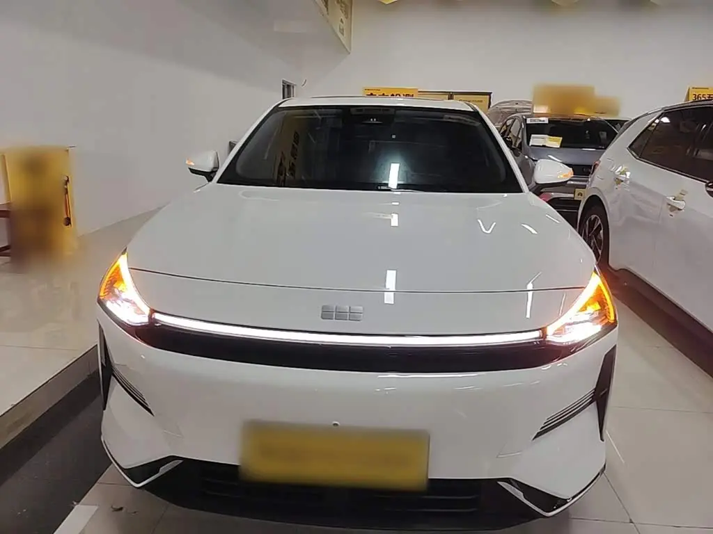 Geely Galaxy Galaxy L6 2026 — Photo 3/20