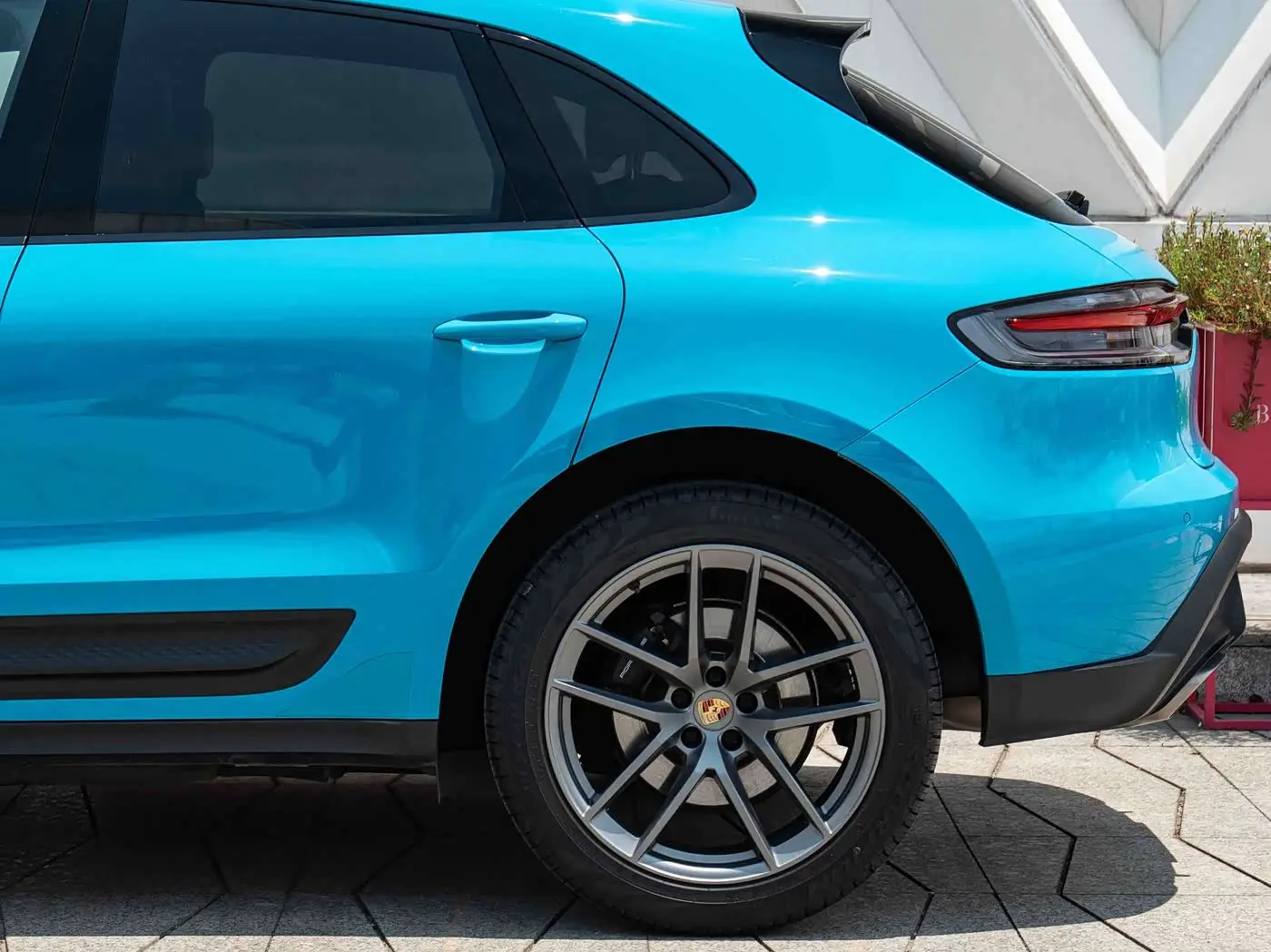 Porsche Macan 2023 — Photo 5/19