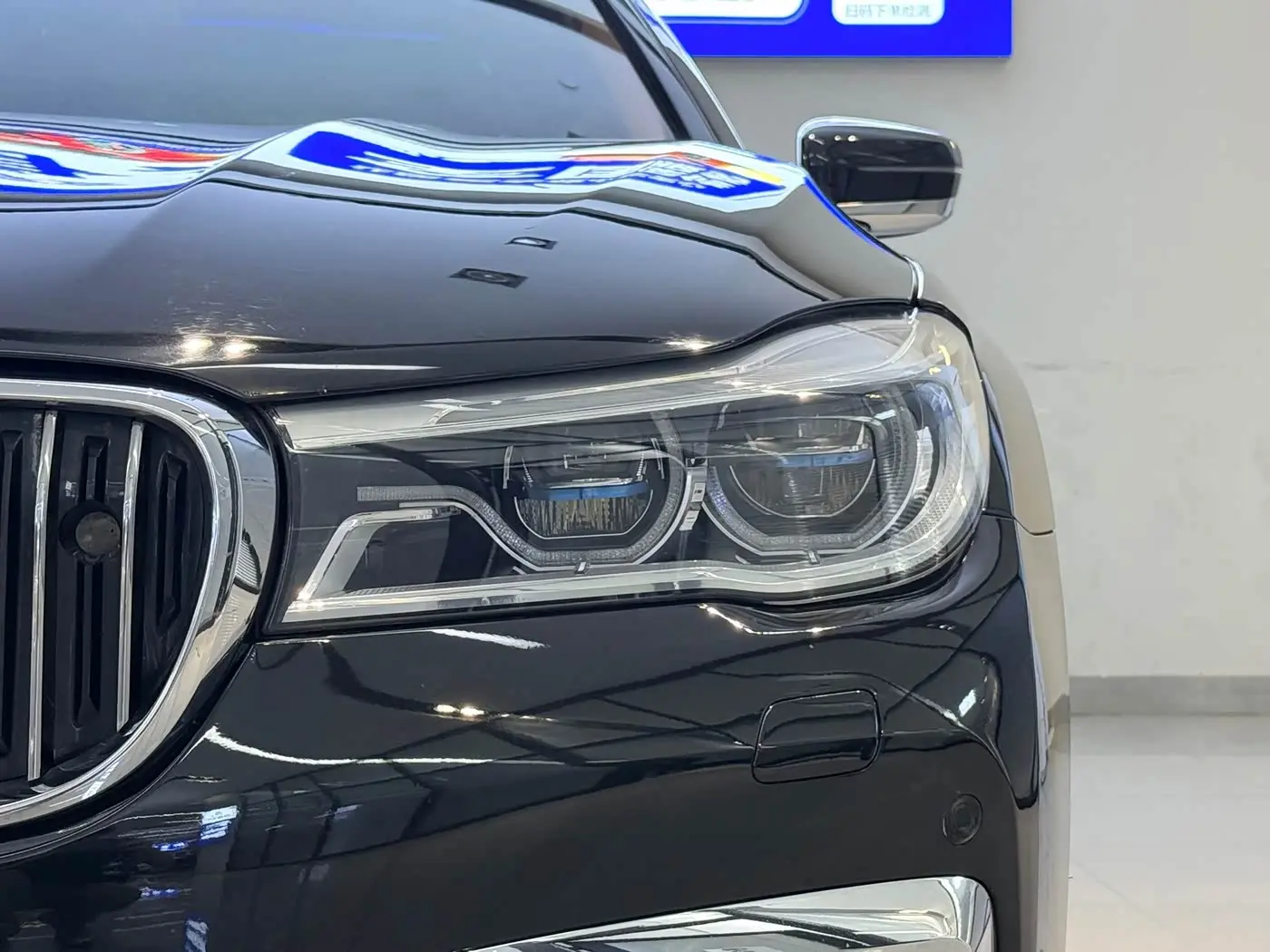BMW 7 Series 2018 — Photo 4/19