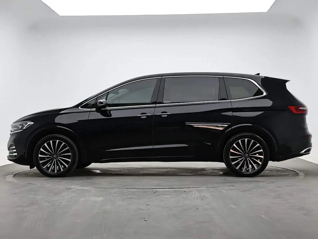 Volkswagen Viloran 2025 — Photo 6/19