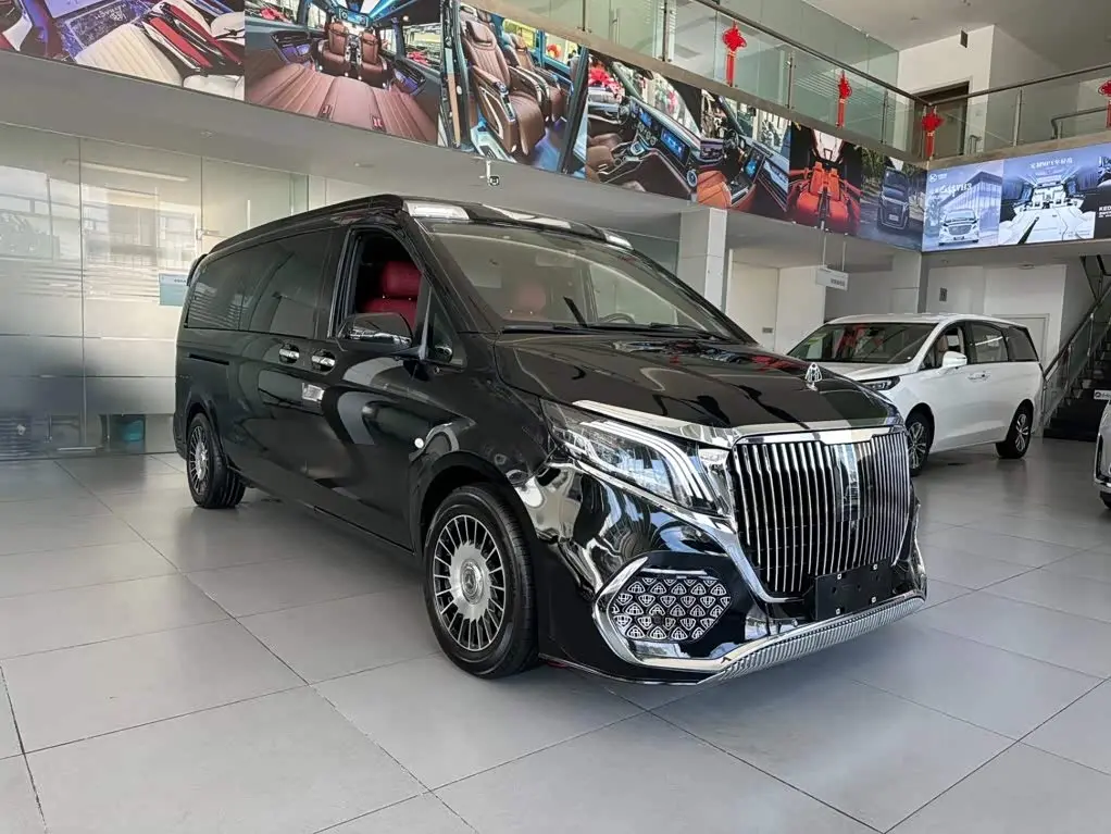 Mercedes-Benz Vito 2020 — Photo 1/20