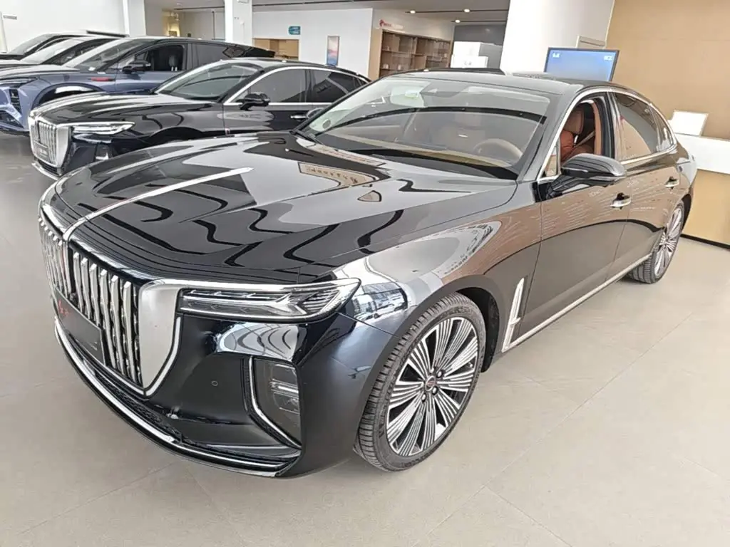 Hongqi H9 2025 — Photo 1/20