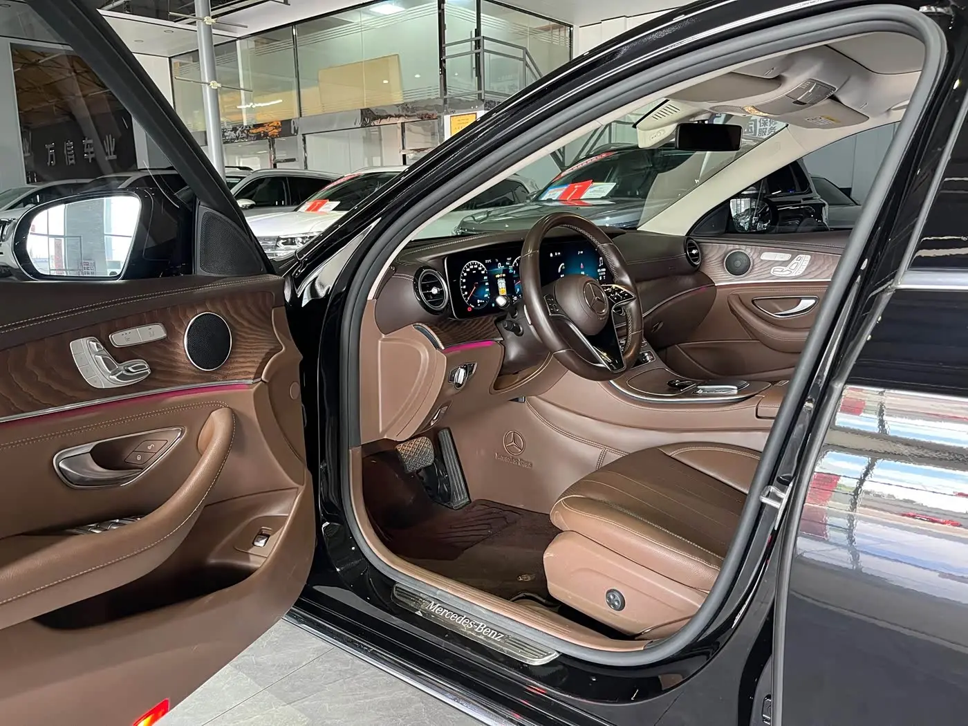 Mercedes-Benz E-Class 2022 — Şəkil 7/14