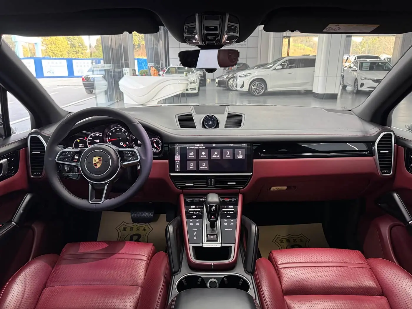 Porsche Cayenne 2018 — Photo 10/10