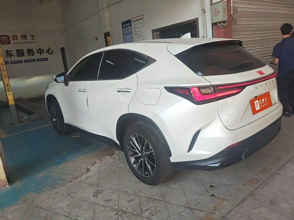 Lexus NX 2022 — Фото 8/8
