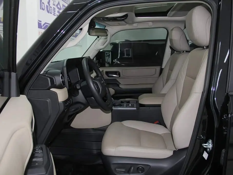Toyota Prado 2025 — Photo 7/20