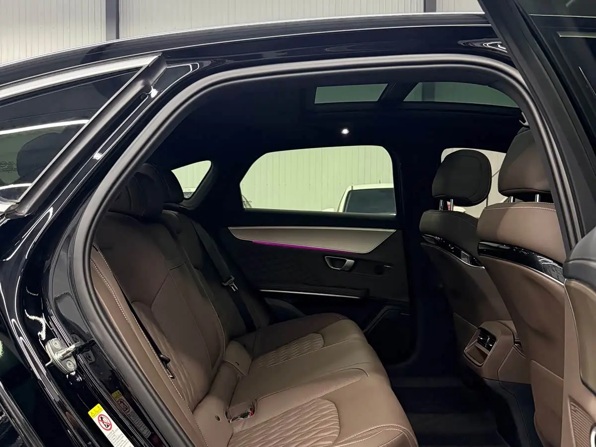 BYD Han 2023 — Şəkil 7/20