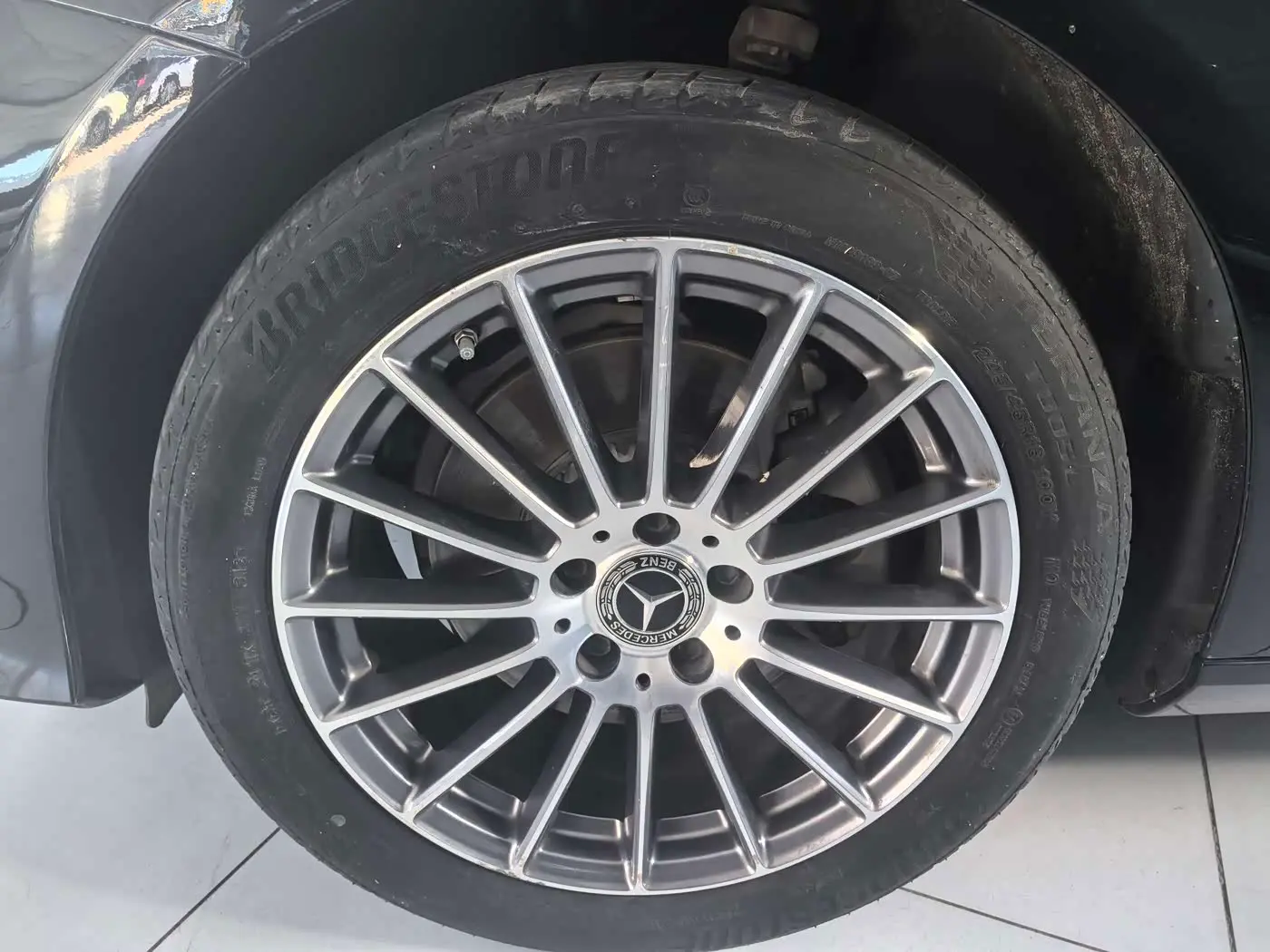 Mercedes-Benz E-Class 2021 — Photo 4/11