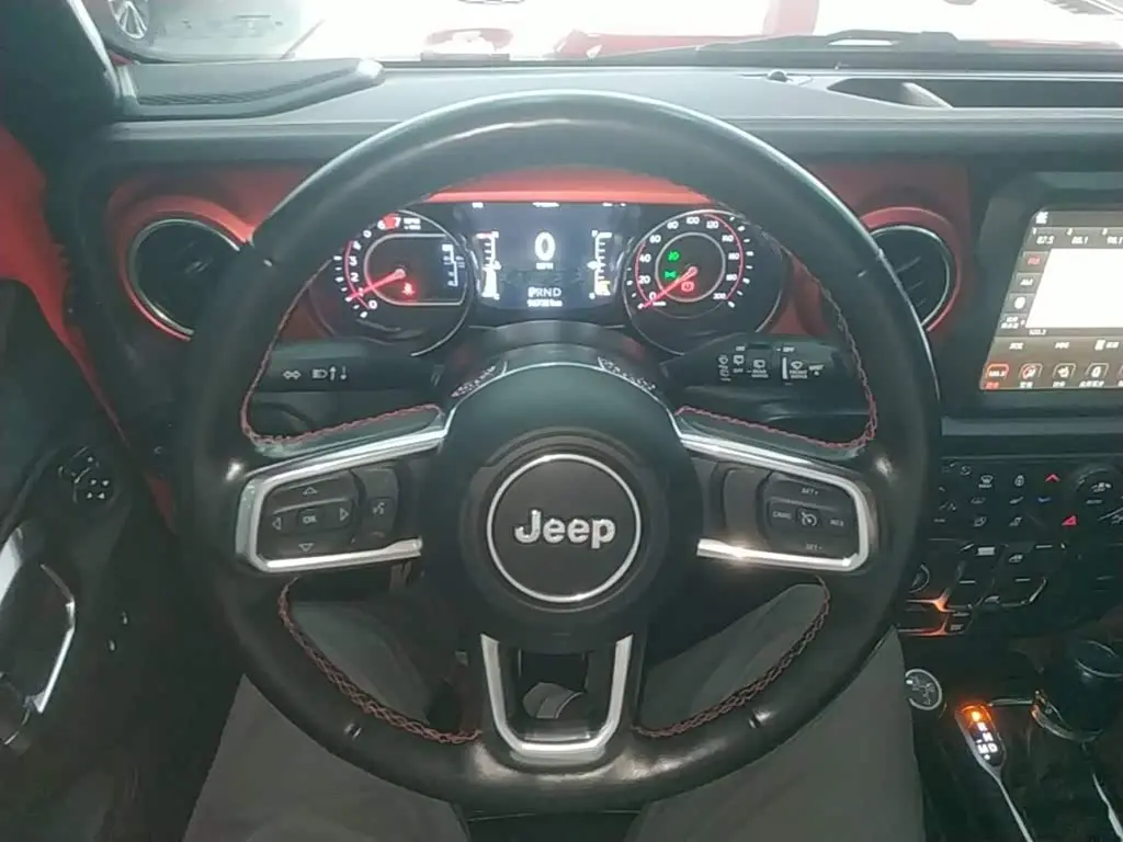 Jeep Wrangler 2022 — Фото 11/20