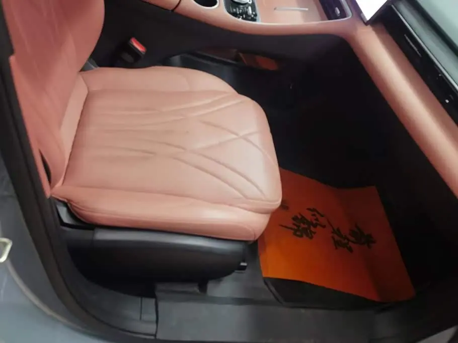 Geely Galaxy Galaxy L6 2025 — Photo 8/16