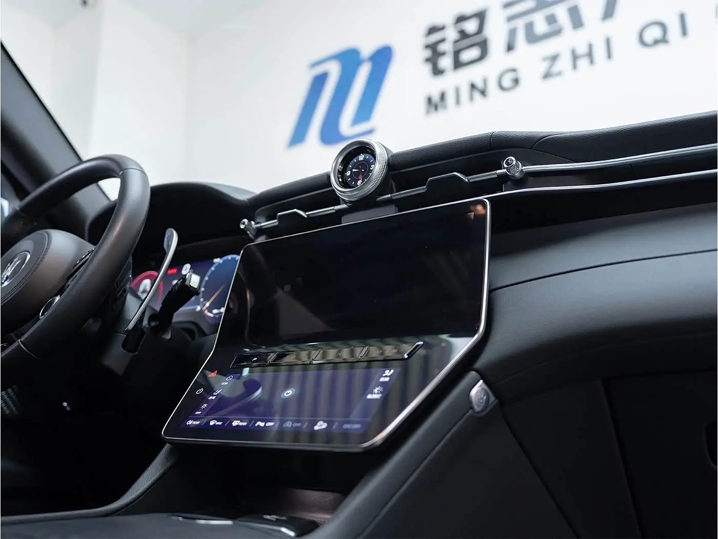 Maserati Grecale 2023 — ფოტო 14/17