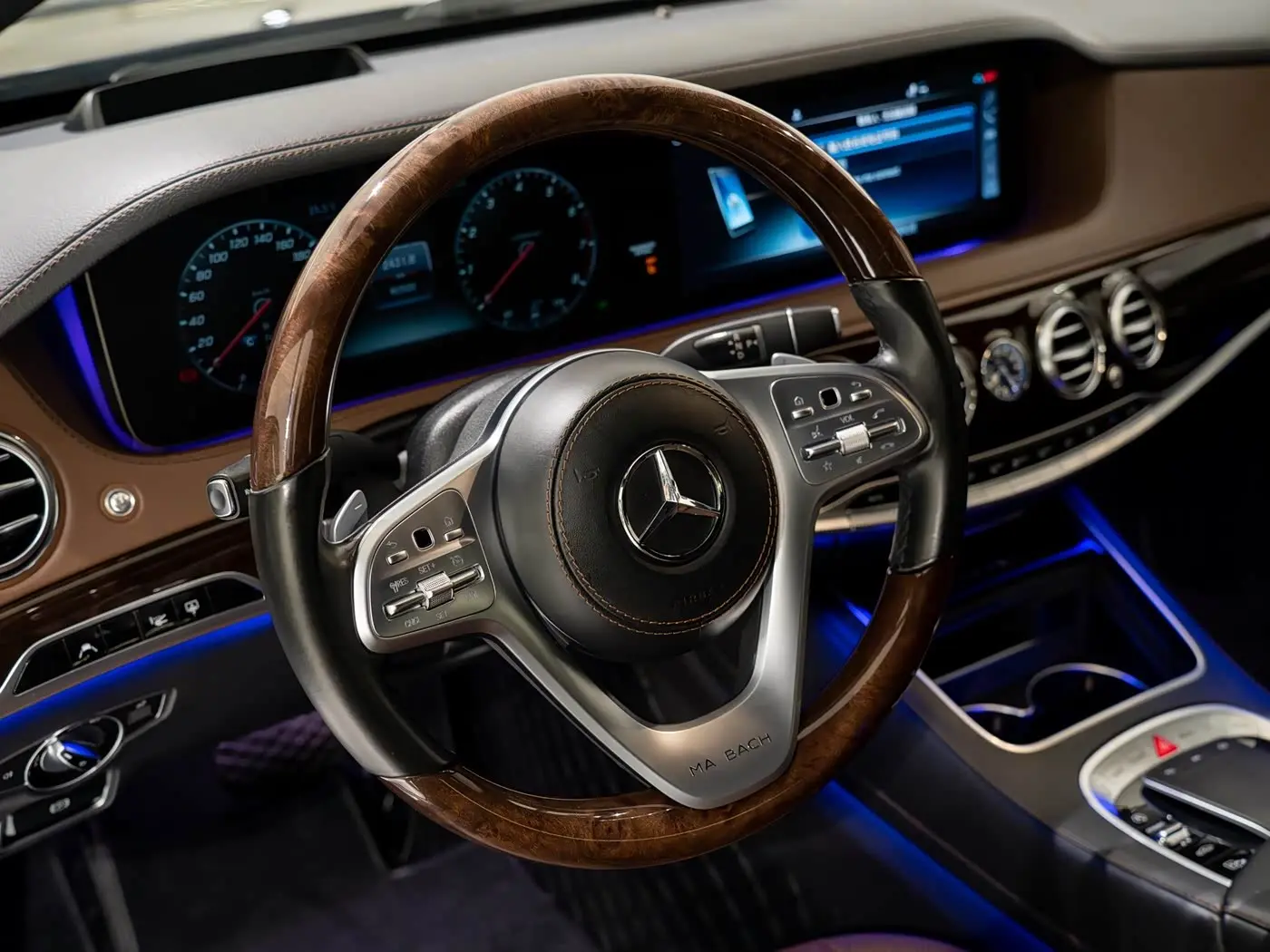Mercedes-Benz Maybach S-Class 2019 — Фото 7/11