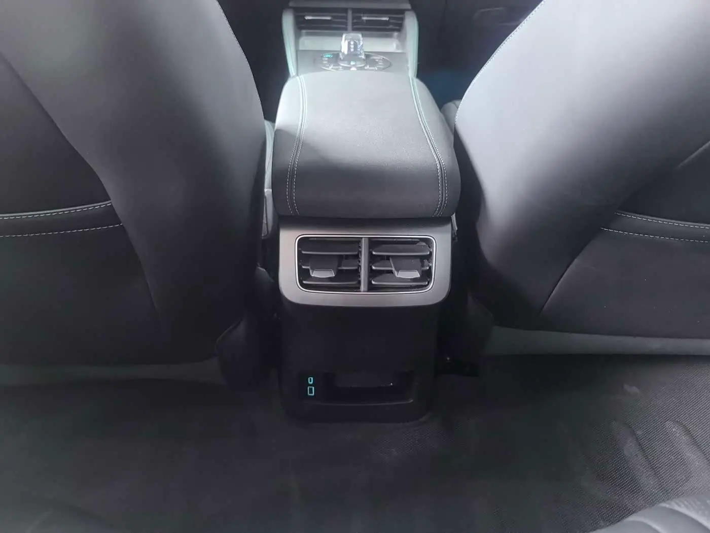 BYD Seal 06 New Energy 2025 — Фото 12/20