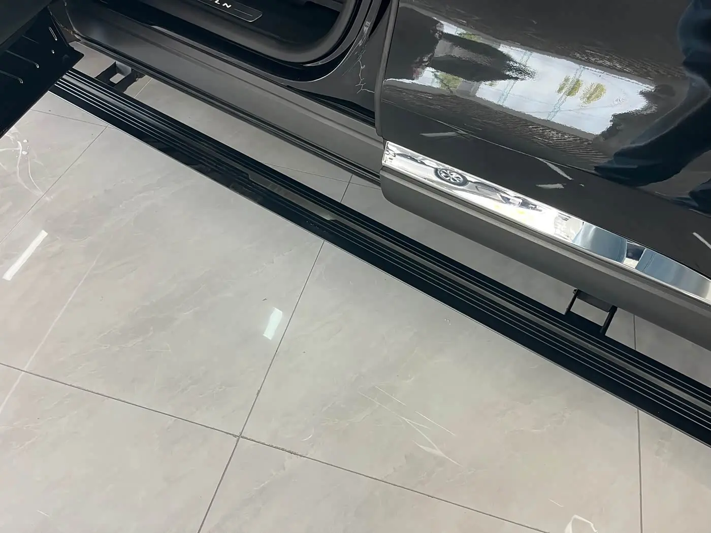 Lincoln Aviator 2020 — Şəkil 12/14
