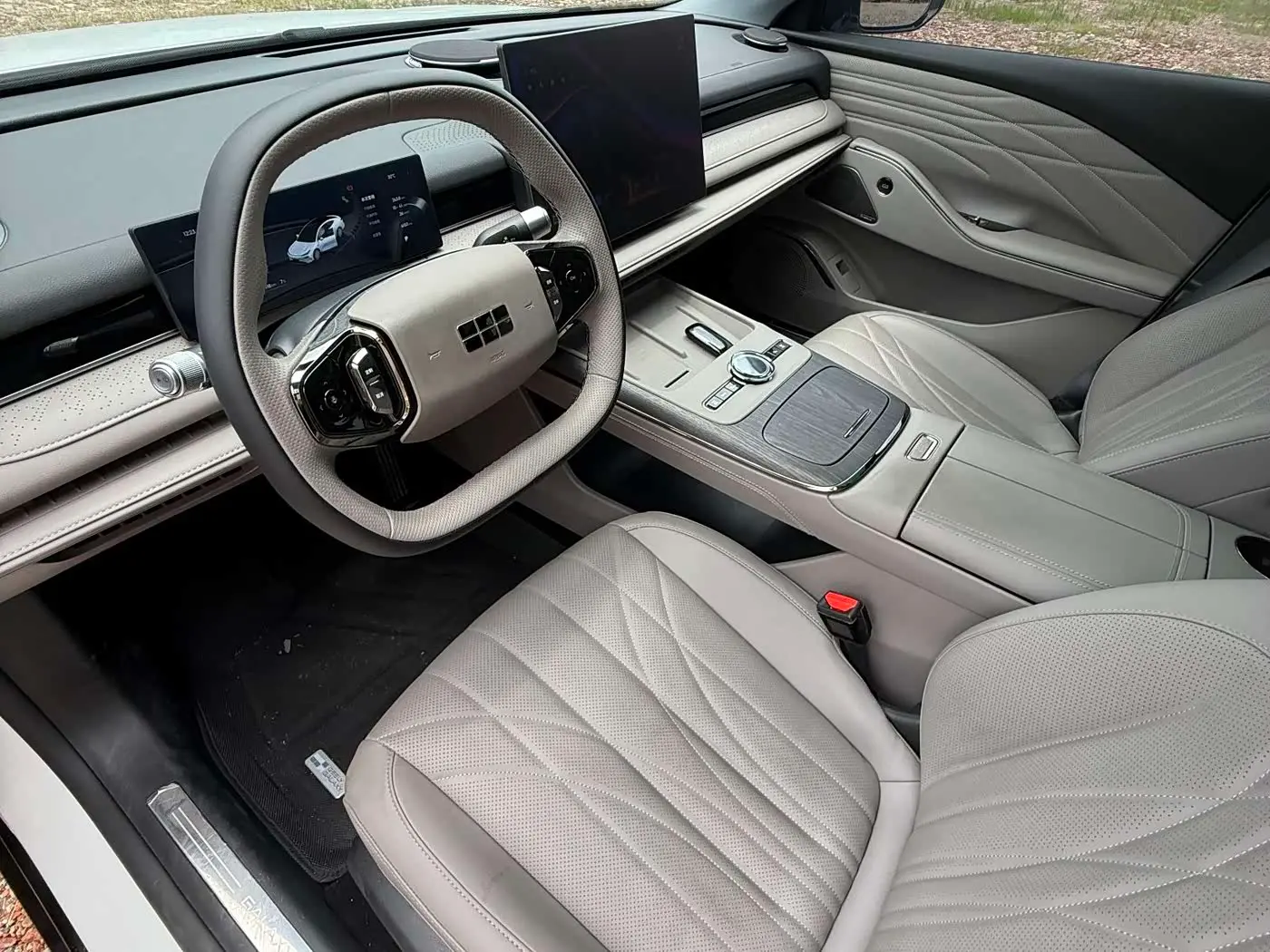 Geely Galaxy Galaxy Xingyao 8 2025 — Фото 8/11