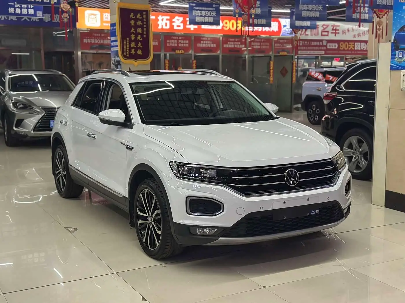 Volkswagen T-ROC 2022 — Фото 3/13