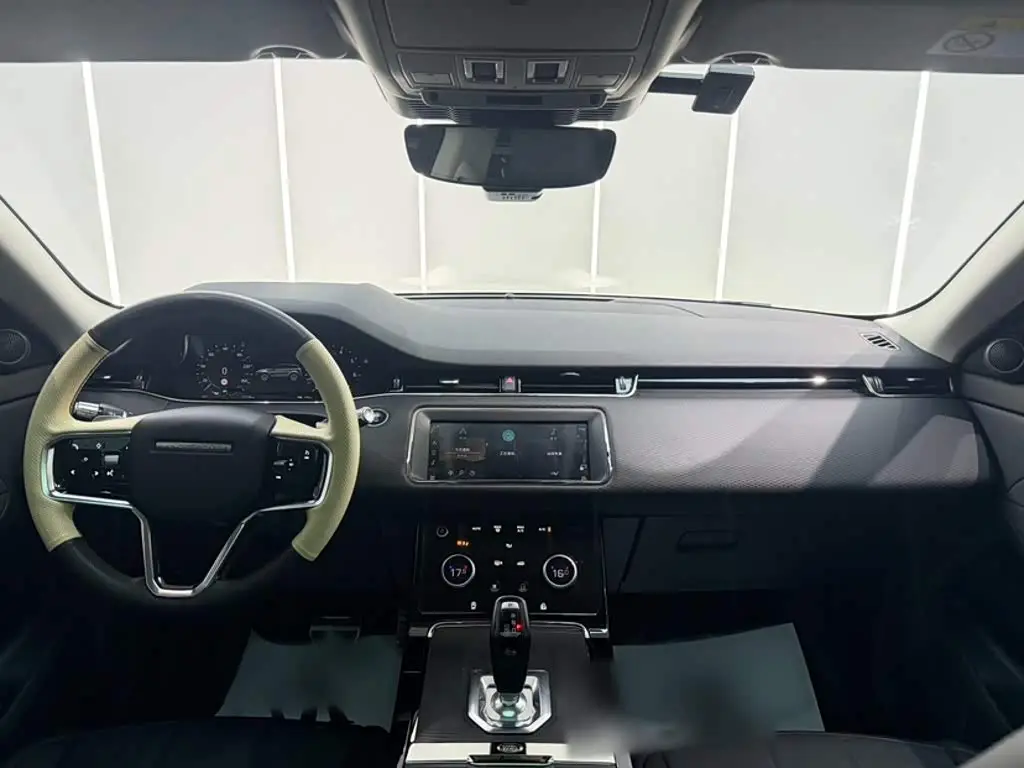 Land Rover Range Rover Evoque 2022 — Фото 13/18