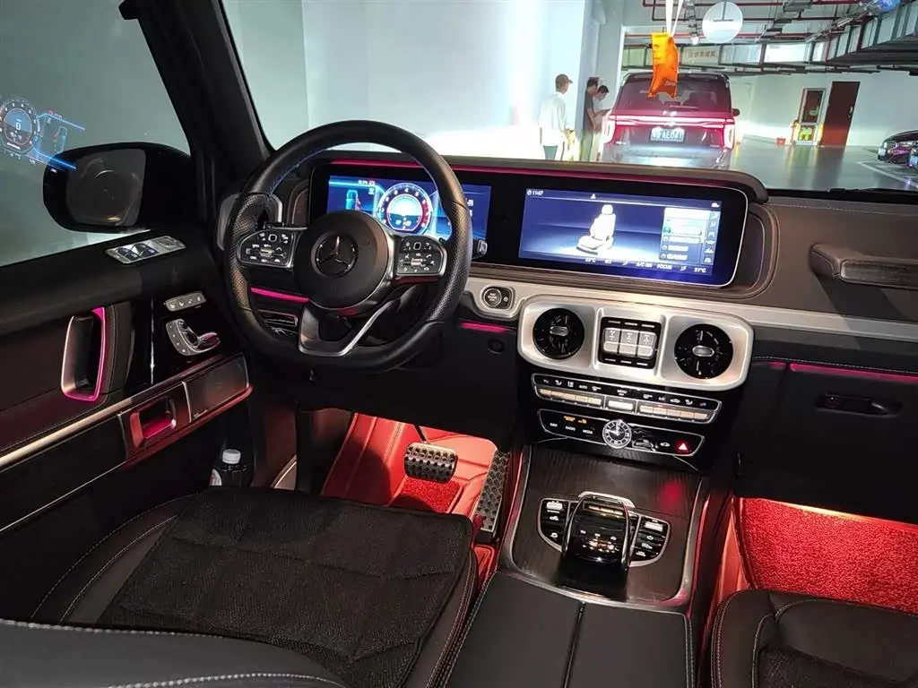 Mercedes-Benz G-Class 2020 — Фото 6/11