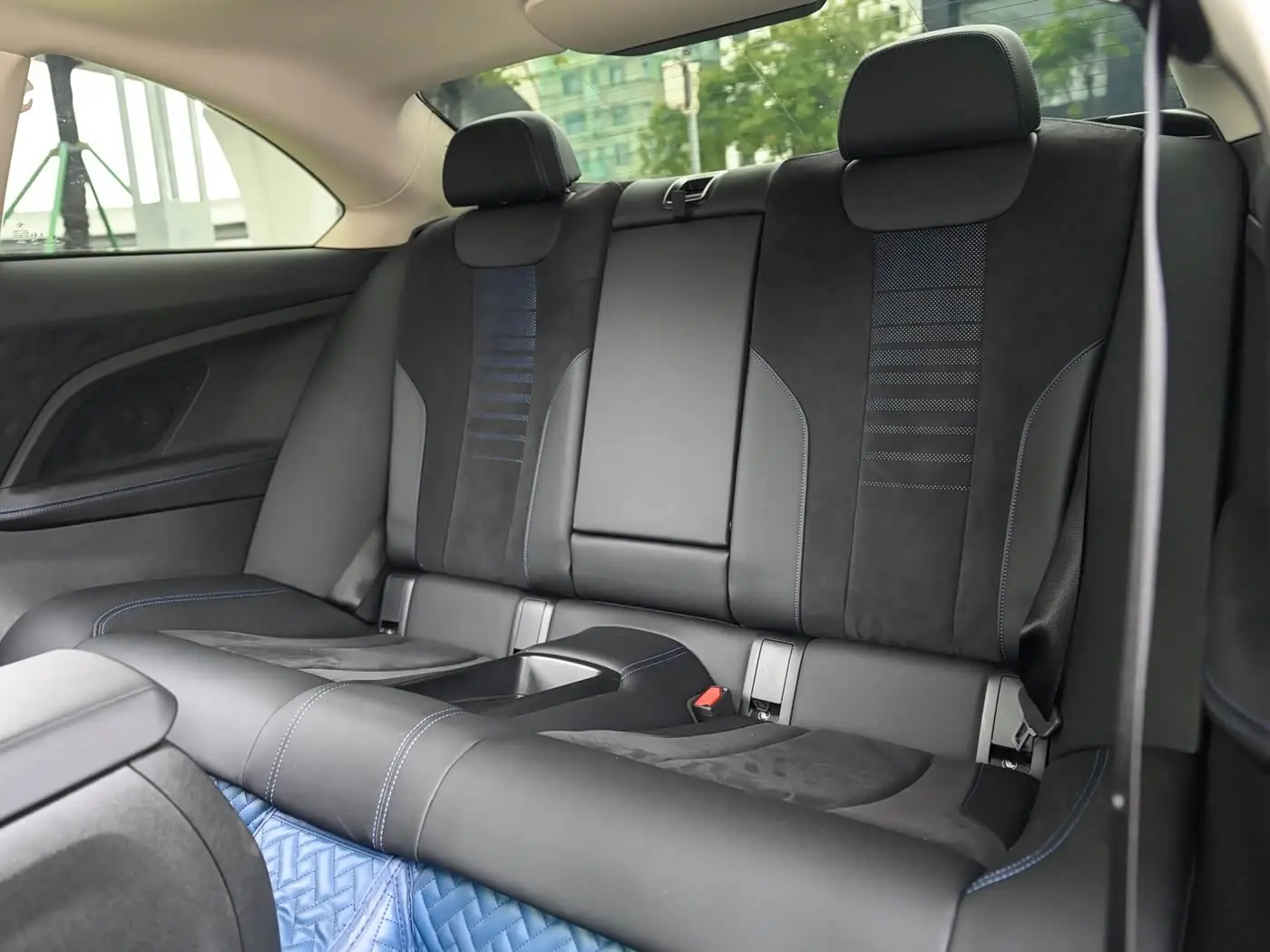 BMW 2 Series 2023 — Фото 13/15