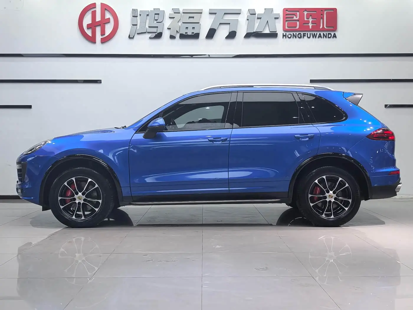 Porsche Cayenne 2017 — Photo 7/20