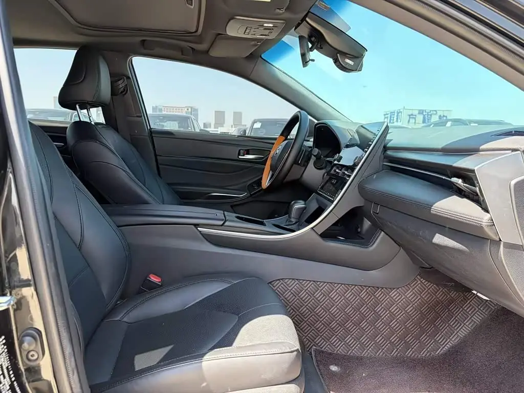 Toyota Avalon 2022 — Şəkil 15/19