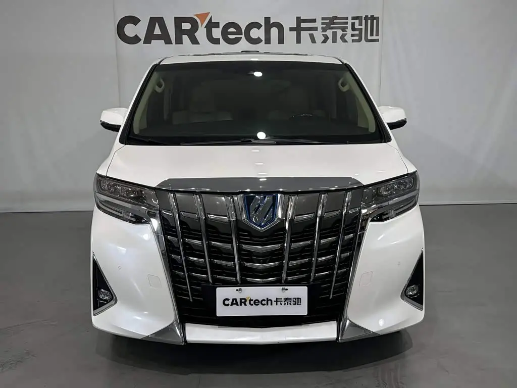 Toyota Alphard 2020 — Photo 2/20