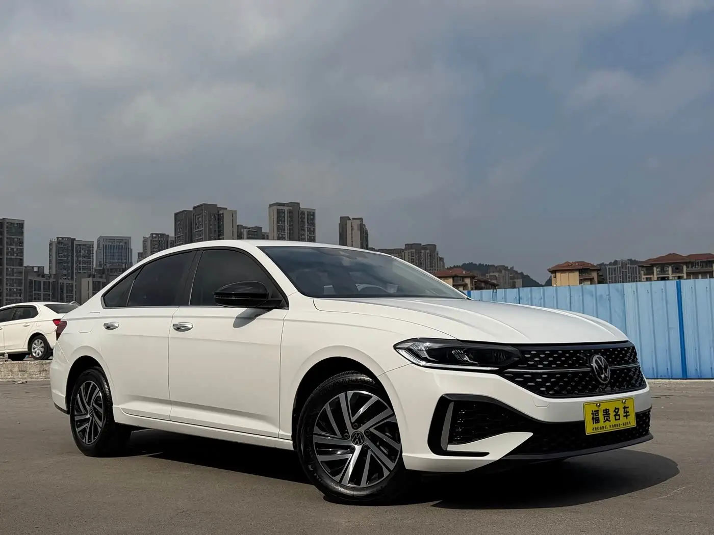 Volkswagen Lavida 2025 — Photo 3/9