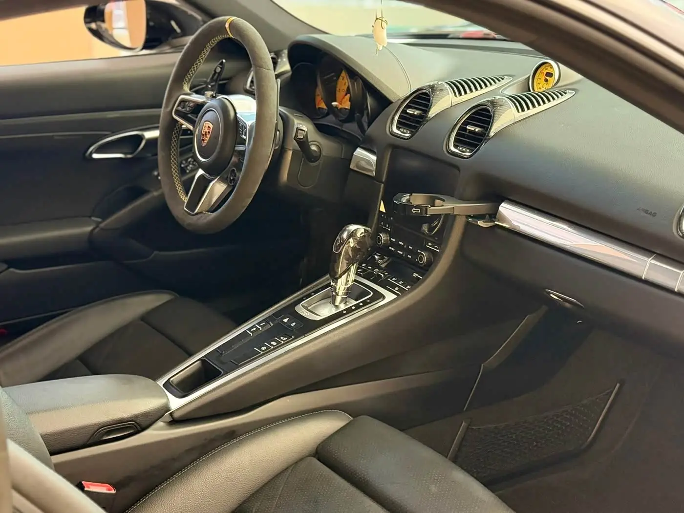 Porsche 718 2019 — Photo 6/9