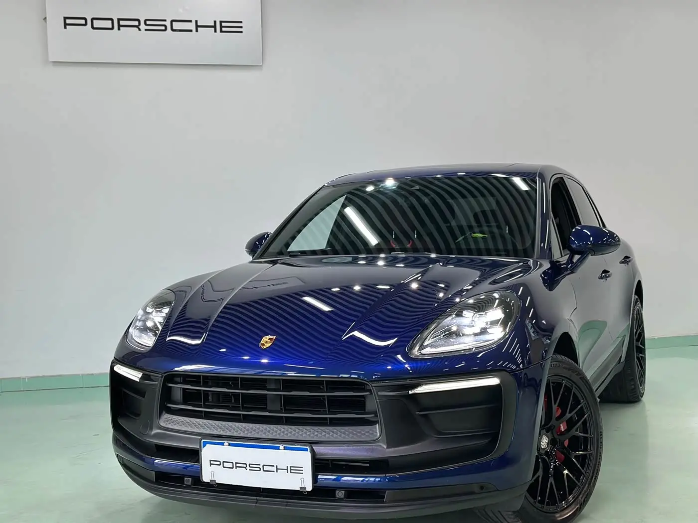 Porsche Macan 2022 — Photo 3/20