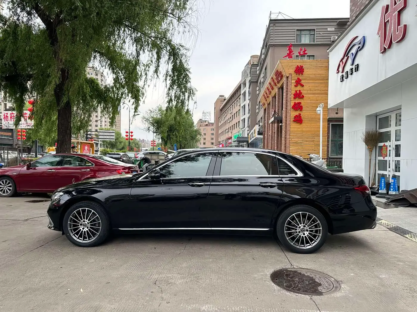 Mercedes-Benz E-Class 2023 — Фото 3/17