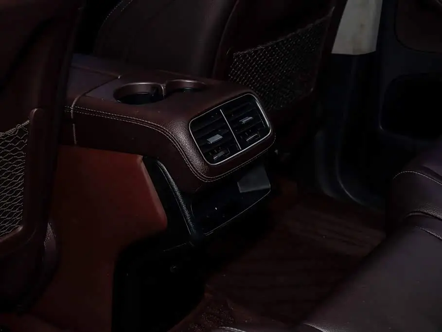 Mercedes-Benz GLE 2022 — Фото 11/20