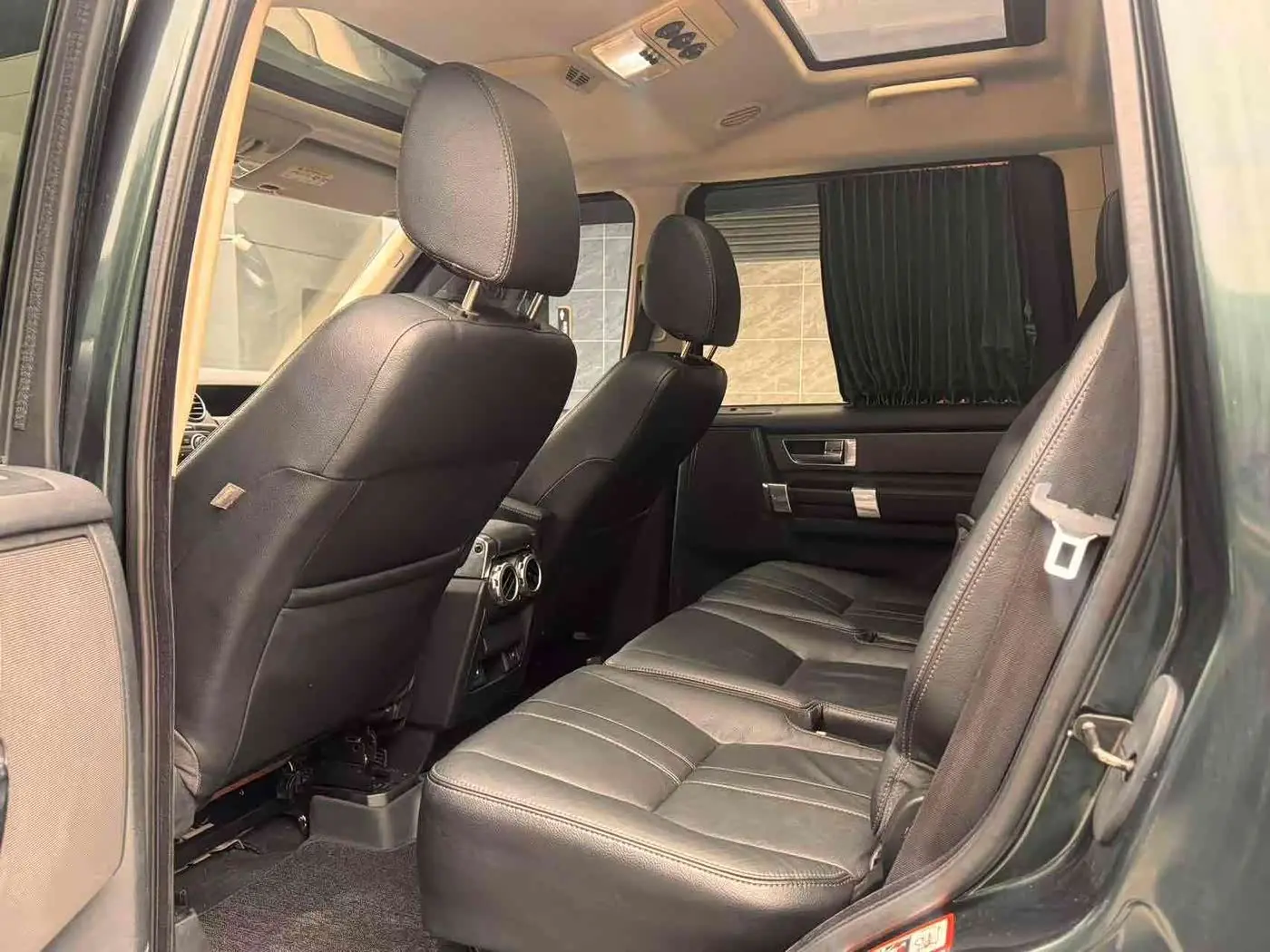 Land Rover Discovery 2012 — Фото 6/10