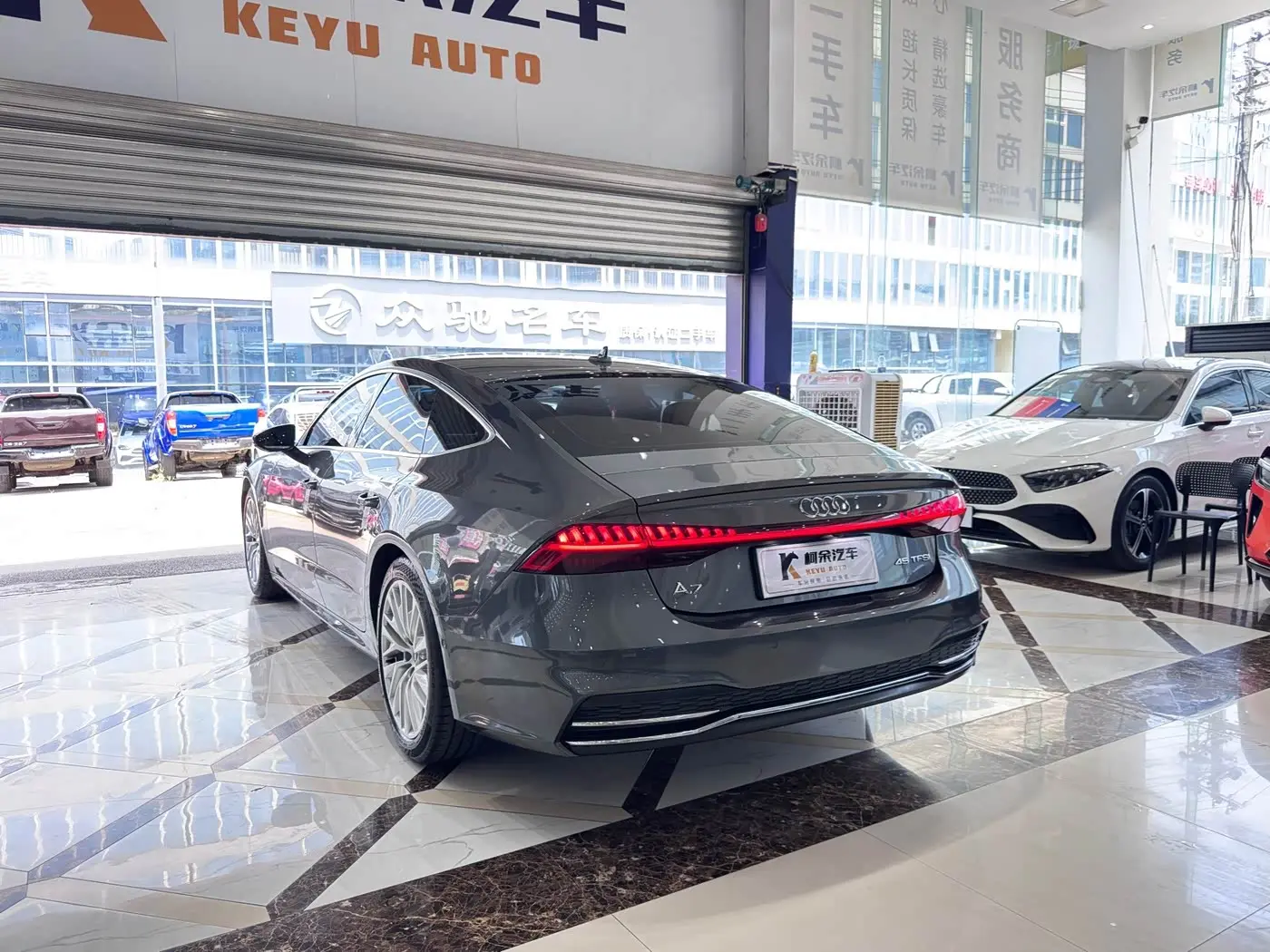 Audi A7 2021 — Photo 13/16