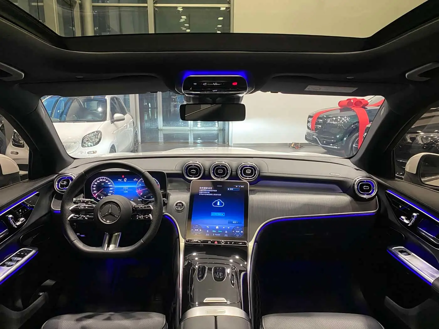 Mercedes-Benz GLC 2024 — Фото 10/18
