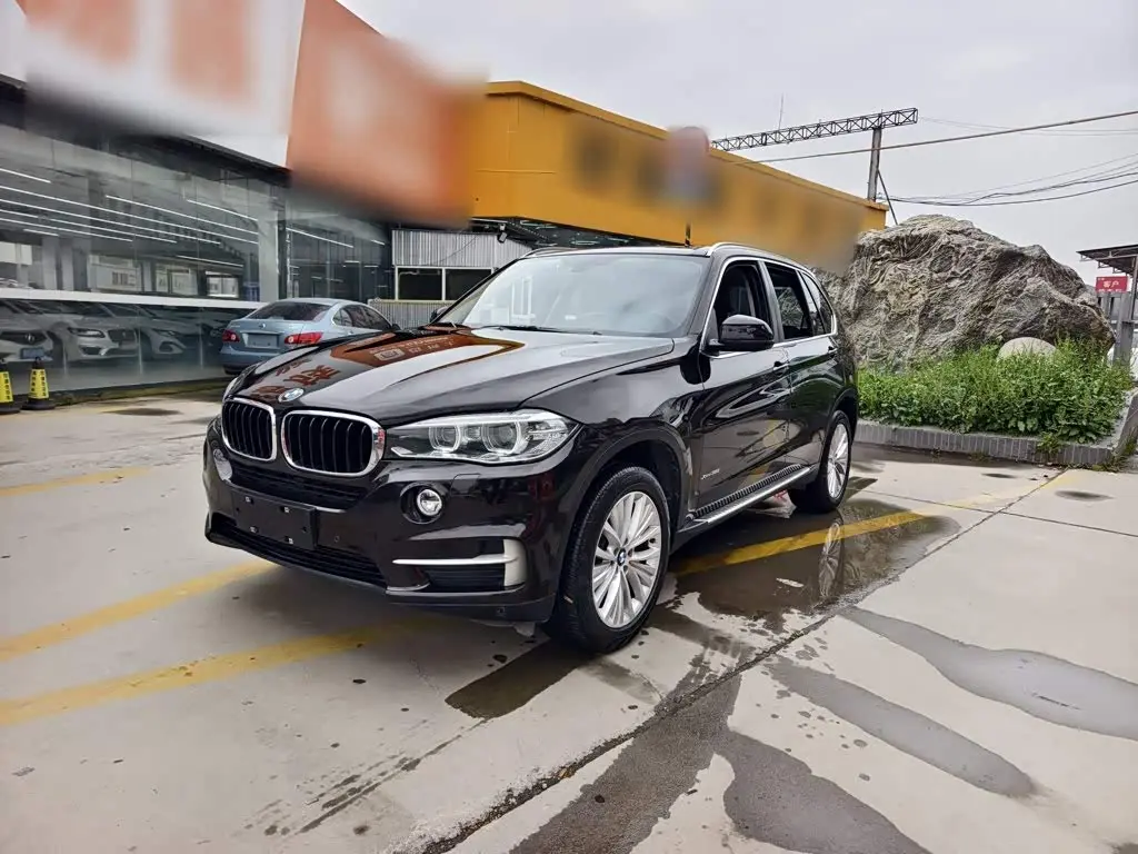 BMW X5 2016 — Photo 1/20