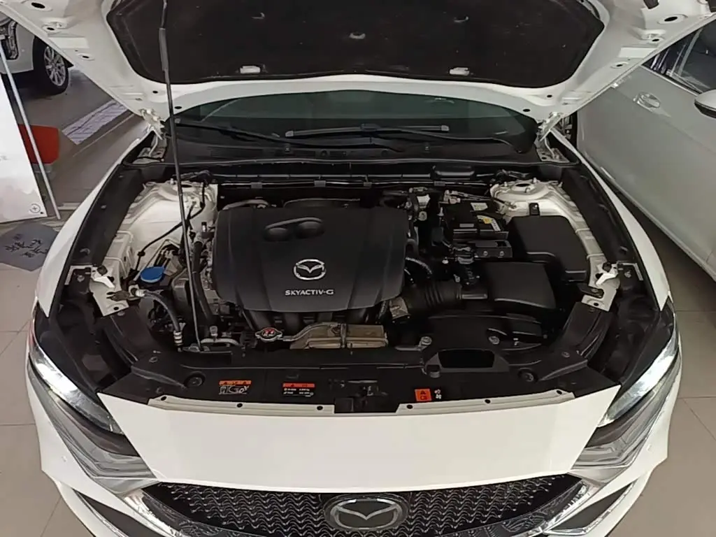 Mazda CX-4 2020 — Photo 20/20
