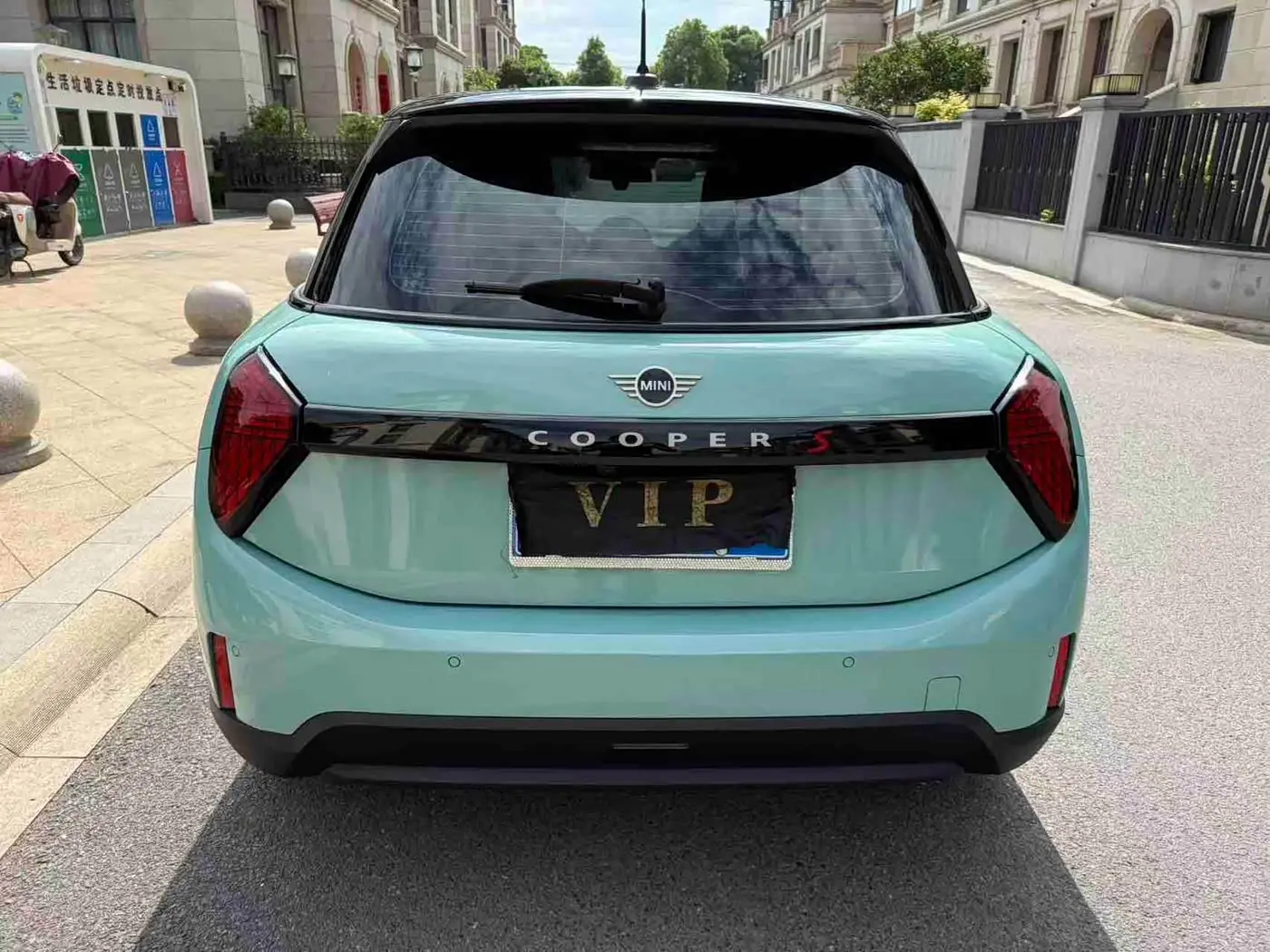 MINI MINI 2025 — Фото 6/9