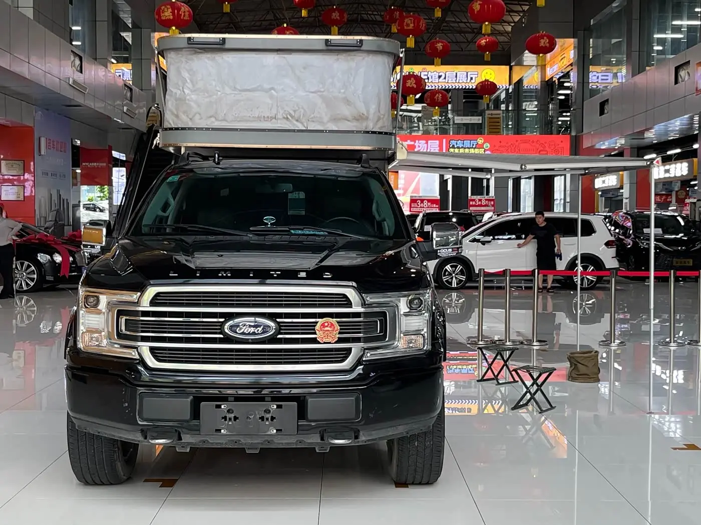 Ford F-150 Raptor 2021 — Photo 2/10