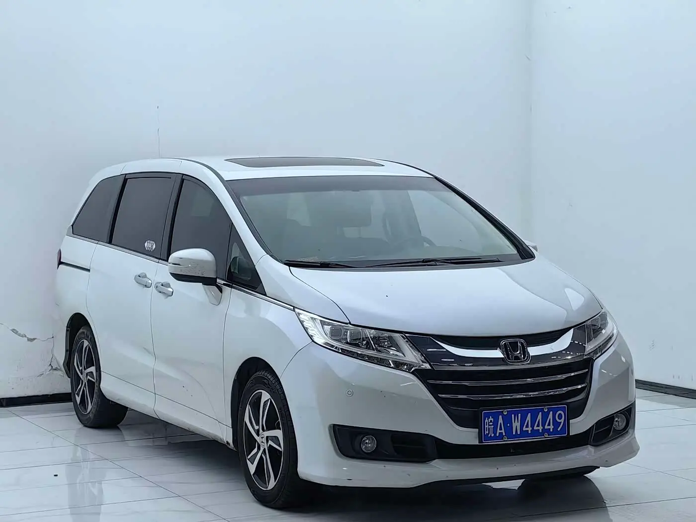Honda Odyssey 2018 — Photo 3/16