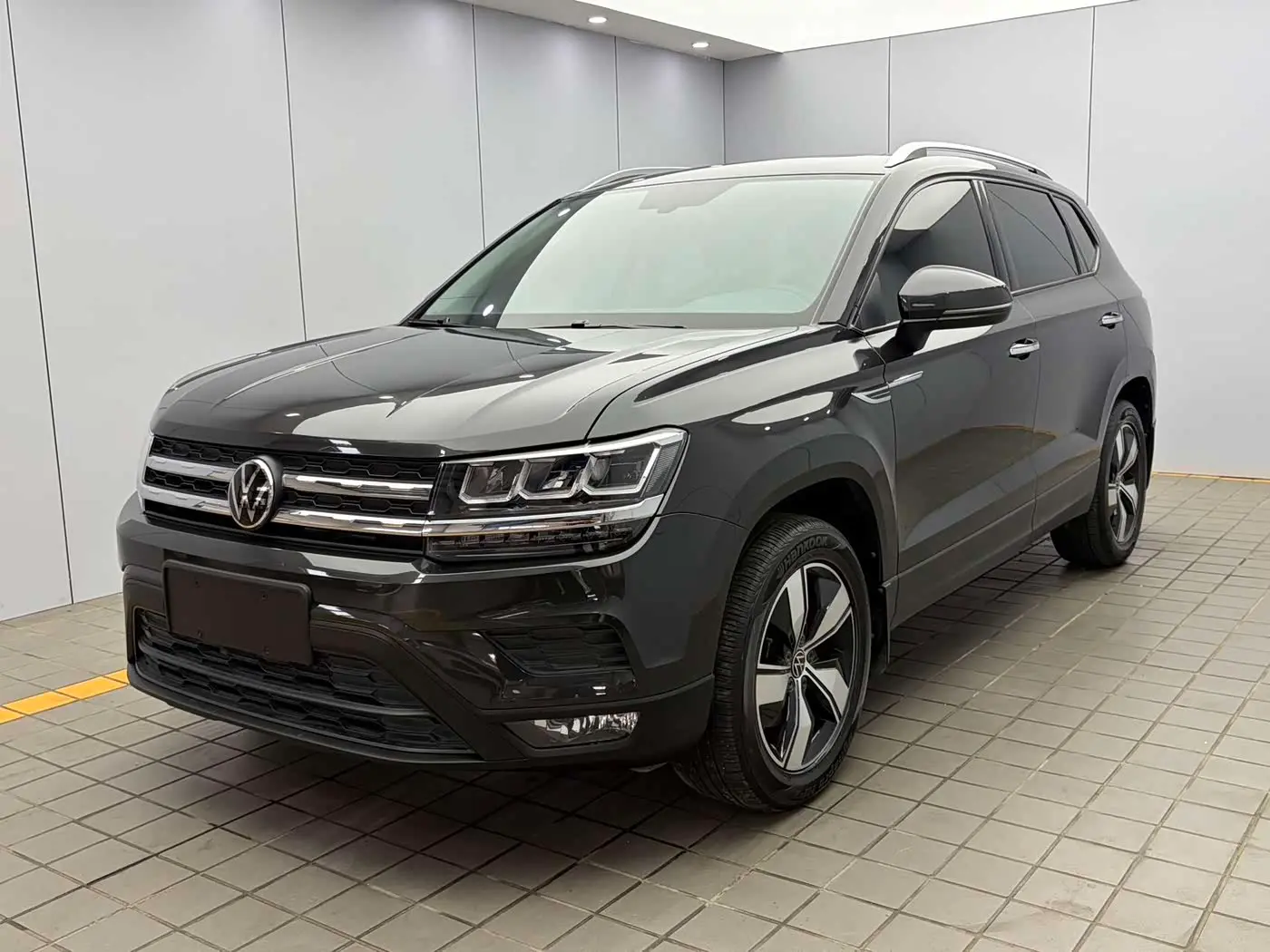 Volkswagen Tharu 2023 — Photo 1/20