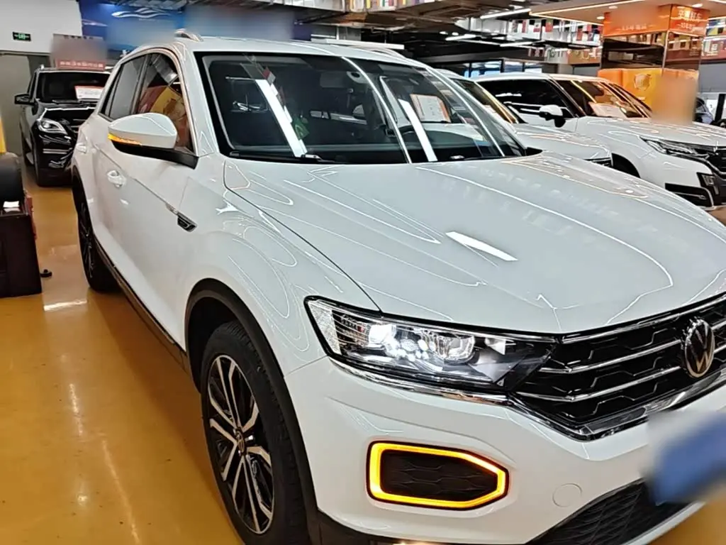 Volkswagen T-ROC 2022 — ფოტო 4/20