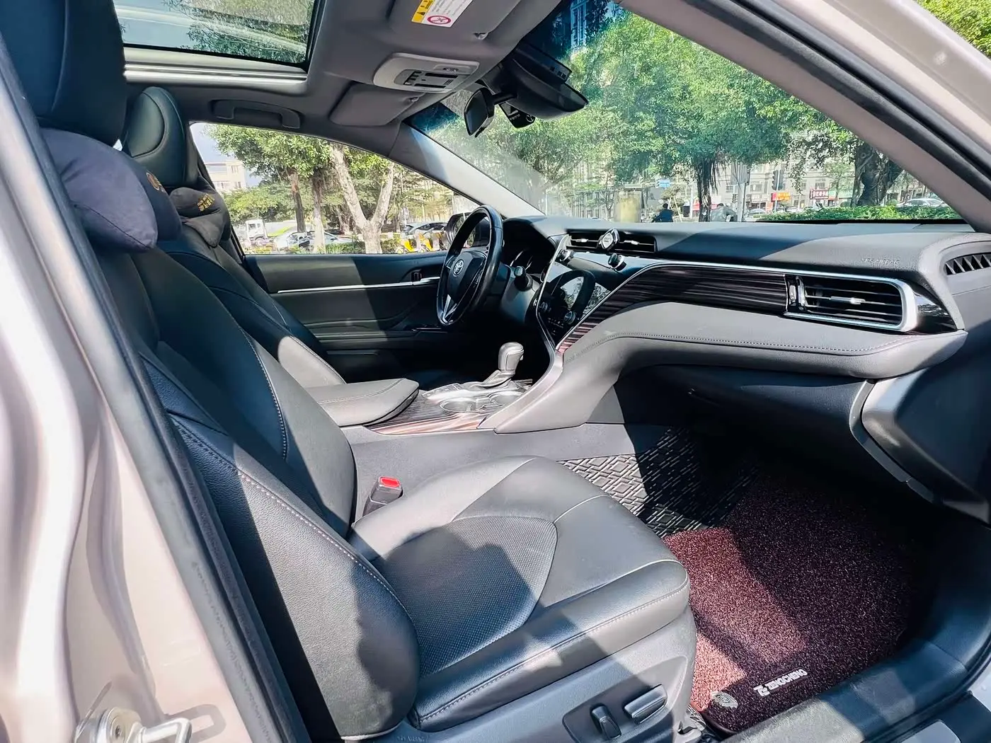 Toyota Camry 2020 — Şəkil 14/16