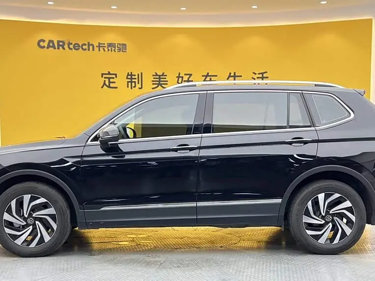 Volkswagen Tiguan L 2025 — Фото 6/20